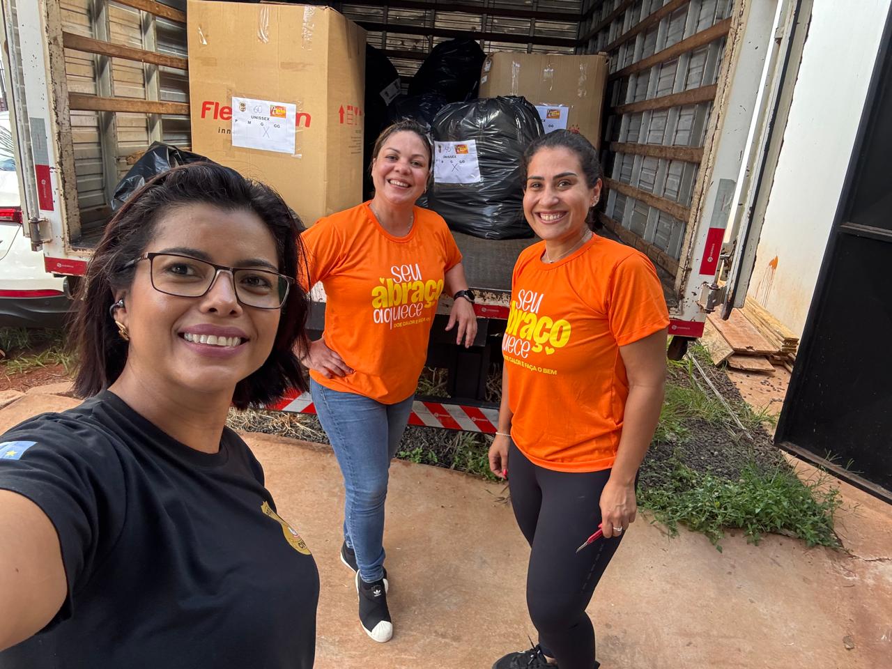 Solidariedade que protege e aquece: Polícia Civil de MS arrecada mais de 7 mil peças para famílias em vulnerabilidade Solidariedade que protege e aquece: Polícia Civil de MS arrecada mais de 7 mil peças para famílias em vulnerabilidade