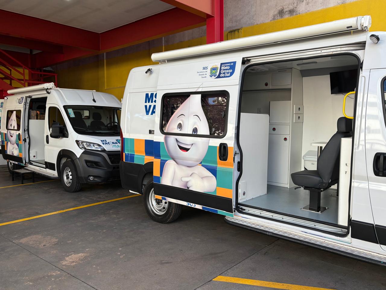 SES aplica 2,4 mil doses no primeiro fim de semana de drive-thru e prorroga vacinação até 24 de maio SES aplica 2,4 mil doses no primeiro fim de semana de drive-thru e prorroga vacinação até 24 de maio