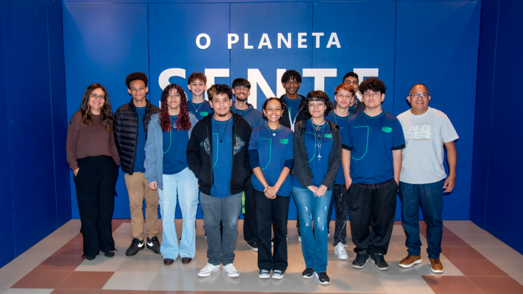 TCE-MS recebe estudantes da rede estadual em experiência que une sustentabilidade, cidadania e controle social TCE-MS recebe estudantes da rede estadual em experiência que une sustentabilidade, cidadania e controle social