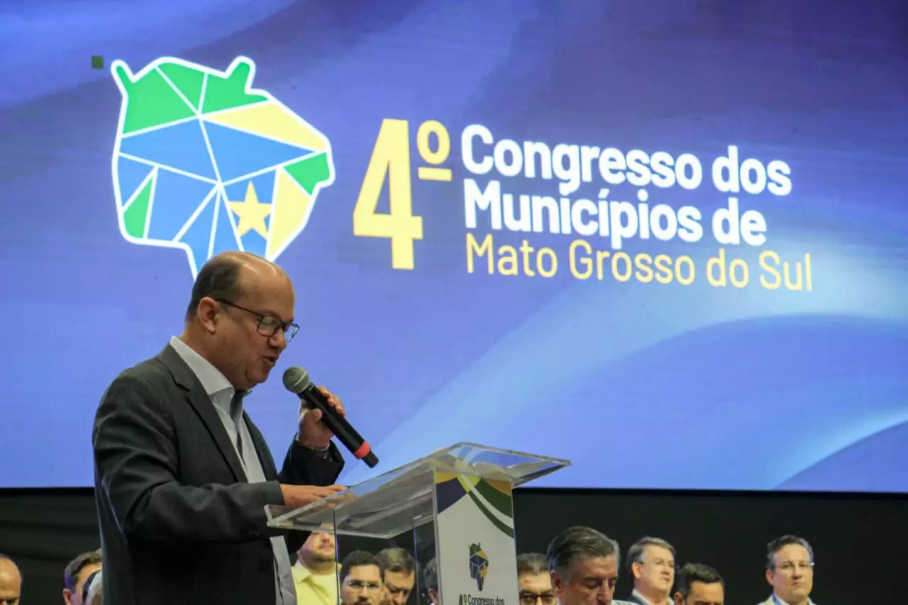 Congresso abre debate sobre crise fiscal e fortalecimento das cidades em MS Congresso abre debate sobre crise fiscal e fortalecimento das cidades em MS