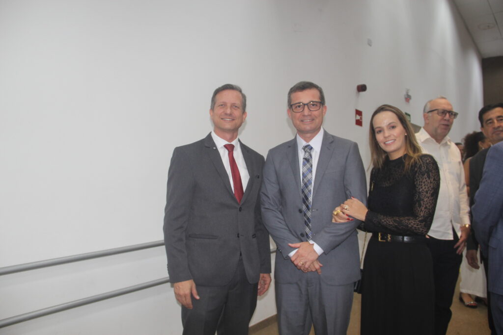 Três Lagoas celebra 111 anos homenageando personalidades que ajudam a construir a história do município Três Lagoas celebra 111 anos homenageando personalidades que ajudam a construir a história do município