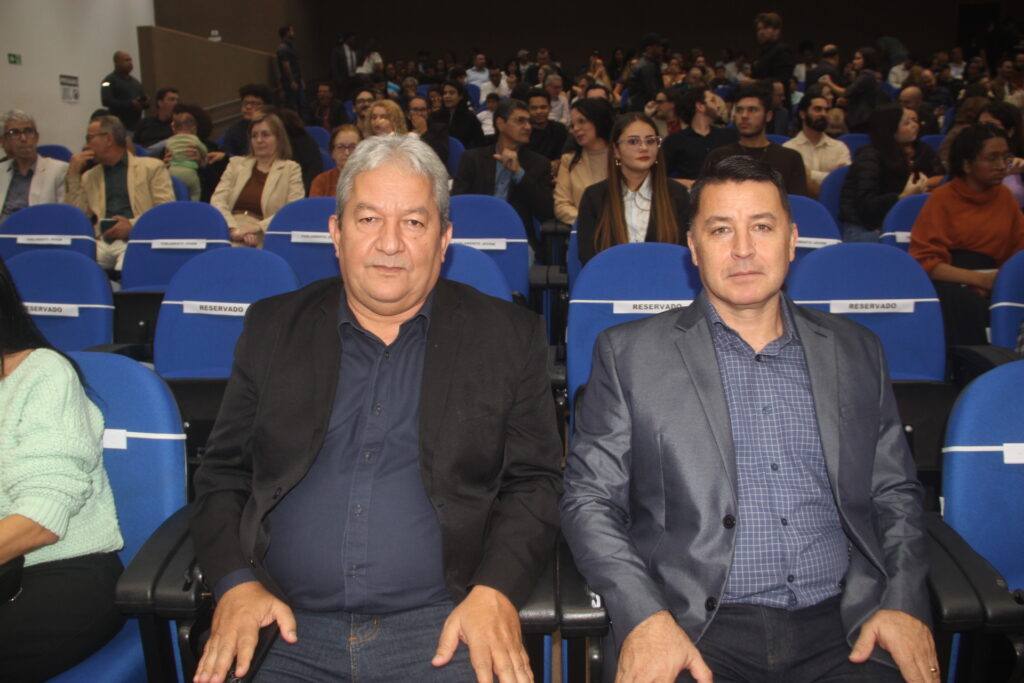 Três Lagoas celebra 111 anos homenageando personalidades que ajudam a construir a história do município Três Lagoas celebra 111 anos homenageando personalidades que ajudam a construir a história do município