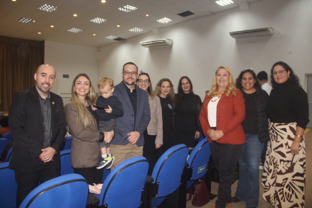 Três Lagoas celebra 111 anos homenageando personalidades que ajudam a construir a história do município Três Lagoas celebra 111 anos homenageando personalidades que ajudam a construir a história do município