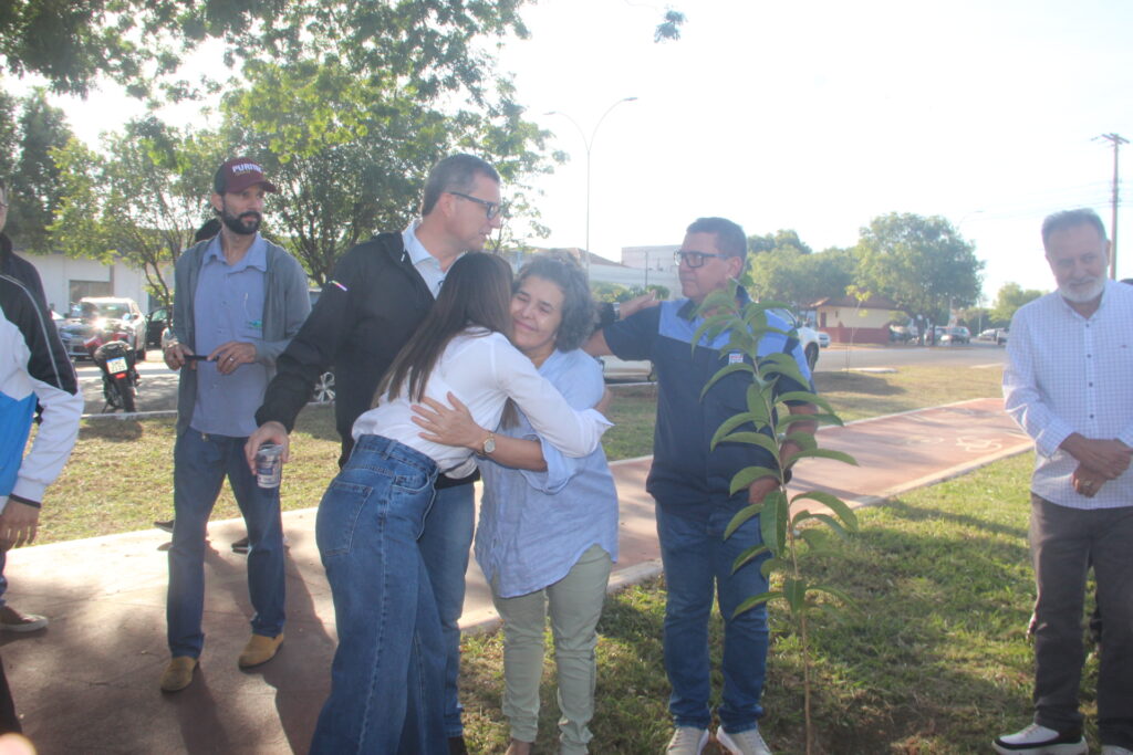 Três Lagoas abre comemorações dos 111 anos com homenagens e entregas