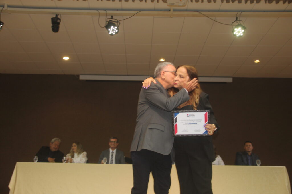 Três Lagoas celebra 111 anos homenageando personalidades que ajudam a construir a história do município Três Lagoas celebra 111 anos homenageando personalidades que ajudam a construir a história do município