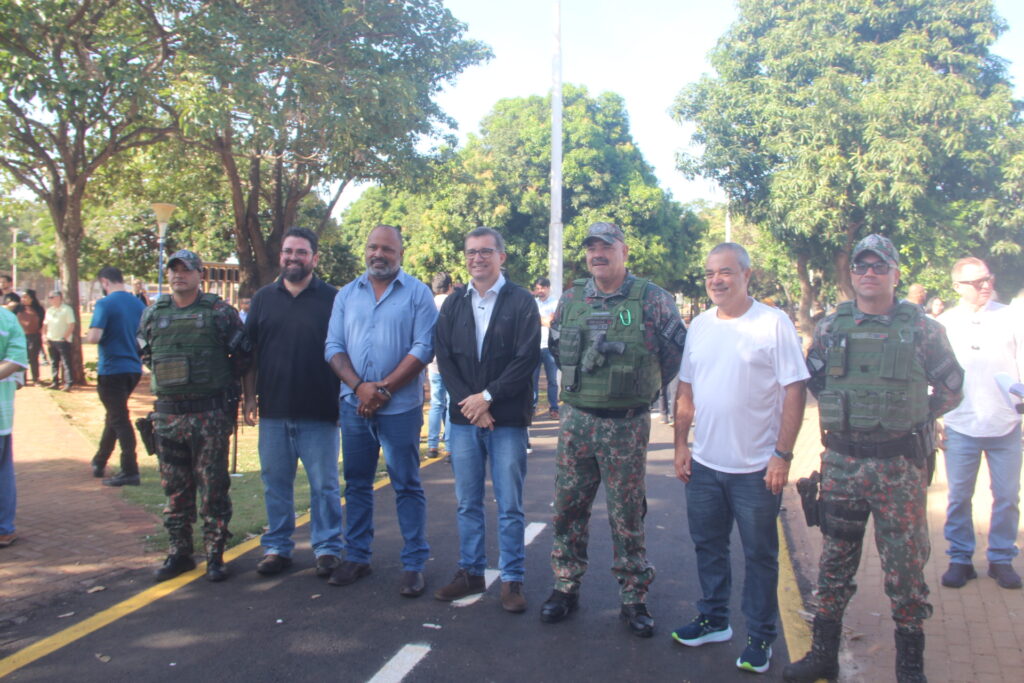 Três Lagoas abre comemorações dos 111 anos com homenagens e entregas