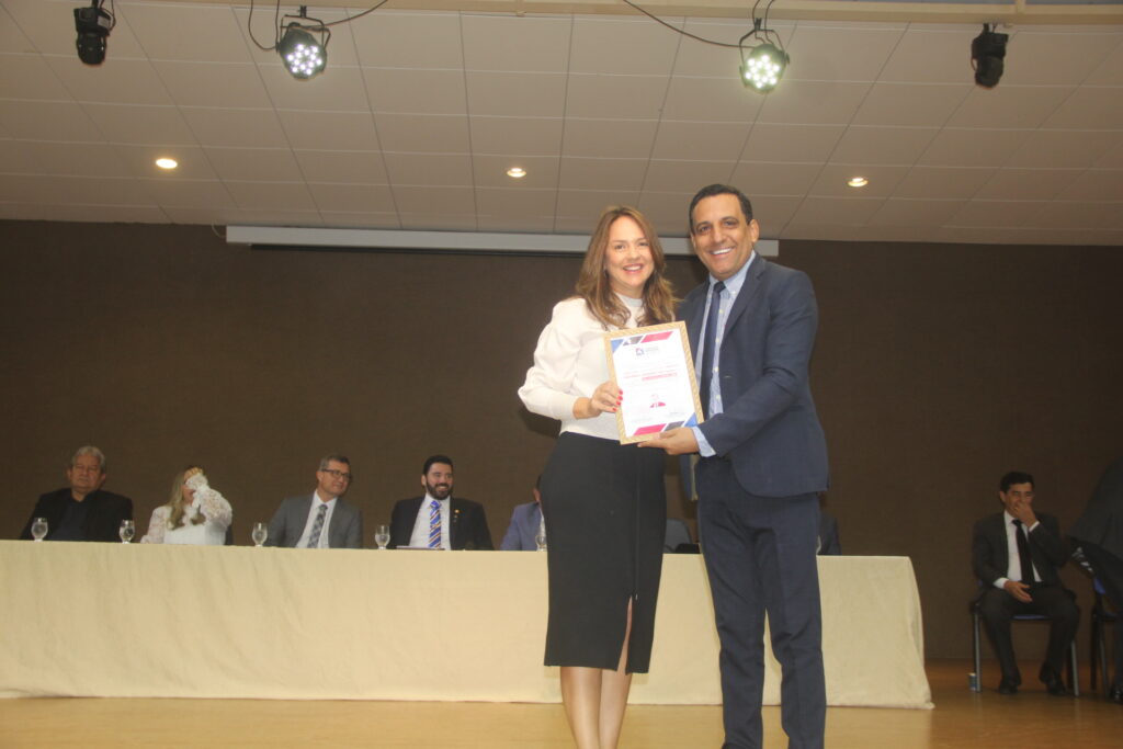 Três Lagoas celebra 111 anos homenageando personalidades que ajudam a construir a história do município Três Lagoas celebra 111 anos homenageando personalidades que ajudam a construir a história do município