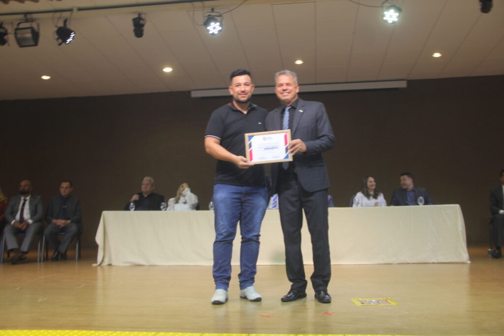 Três Lagoas celebra 111 anos homenageando personalidades que ajudam a construir a história do município Três Lagoas celebra 111 anos homenageando personalidades que ajudam a construir a história do município