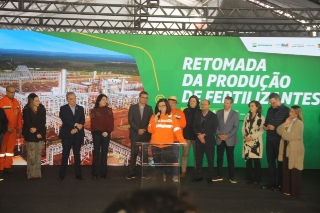 Lula sela retomada da UFN-3 e abre novo ciclo de desenvolvimento em Três Lagoas e região