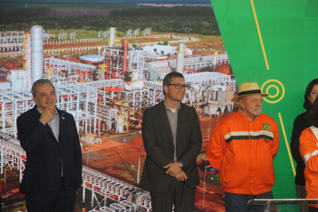 Lula sela retomada da UFN-3 e abre novo ciclo de desenvolvimento em Três Lagoas e região
