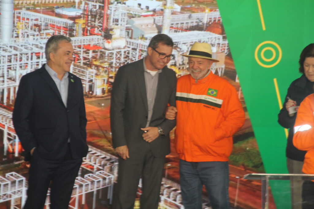 Lula sela retomada da UFN-3 e abre novo ciclo de desenvolvimento em Três Lagoas e região