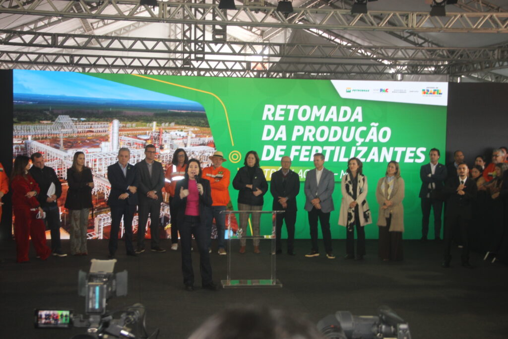 Lula sela retomada da UFN-3 e abre novo ciclo de desenvolvimento em Três Lagoas e região