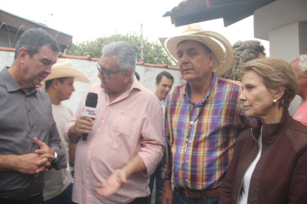 Com comitiva de peso, governador Eduardo Riedel cumpre agenda oficial em Três Lagoas