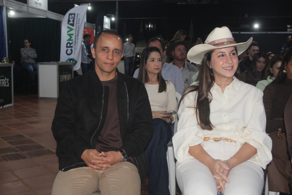 Expotrês 2026 começa com casa cheia e reforça protagonismo de Três Lagoas no Estado de MS Expotrês 2026 começa com casa cheia e reforça protagonismo de Três Lagoas no Estado de MS