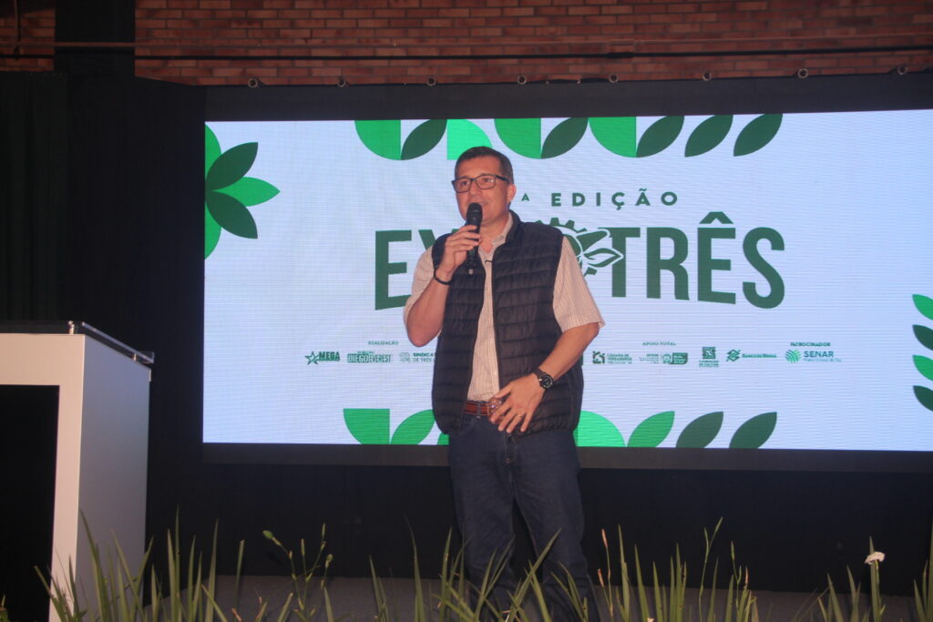 Expotrês 2026 começa com casa cheia e reforça protagonismo de Três Lagoas no Estado de MS Expotrês 2026 começa com casa cheia e reforça protagonismo de Três Lagoas no Estado de MS