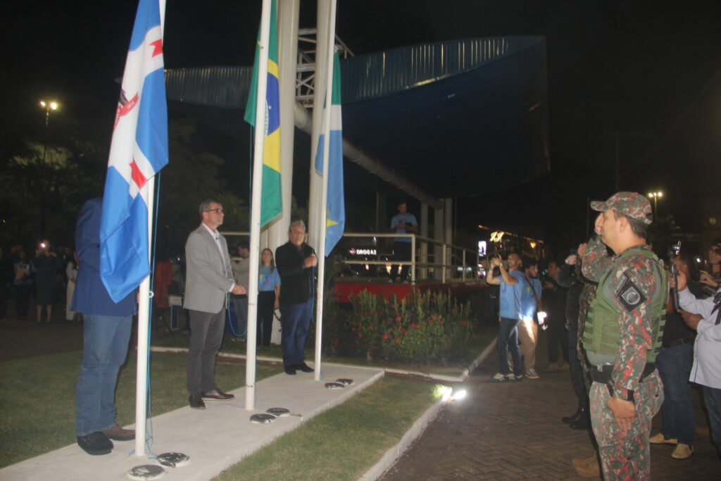 Sob aplausos e emoção, Três Lagoas celebra 111 anos com desfile cívico que reuniu milhares de pessoas no coração da cidade Sob aplausos e emoção, Três Lagoas celebra 111 anos com desfile cívico que reuniu milhares de pessoas no coração da cidade