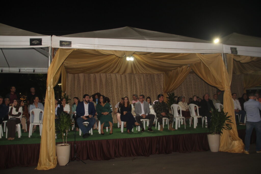 Sob aplausos e emoção, Três Lagoas celebra 111 anos com desfile cívico que reuniu milhares de pessoas no coração da cidade Sob aplausos e emoção, Três Lagoas celebra 111 anos com desfile cívico que reuniu milhares de pessoas no coração da cidade