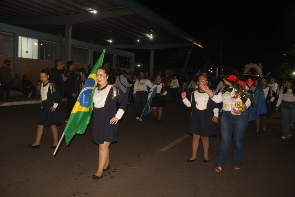 Sob aplausos e emoção, Três Lagoas celebra 111 anos com desfile cívico que reuniu milhares de pessoas no coração da cidade Sob aplausos e emoção, Três Lagoas celebra 111 anos com desfile cívico que reuniu milhares de pessoas no coração da cidade