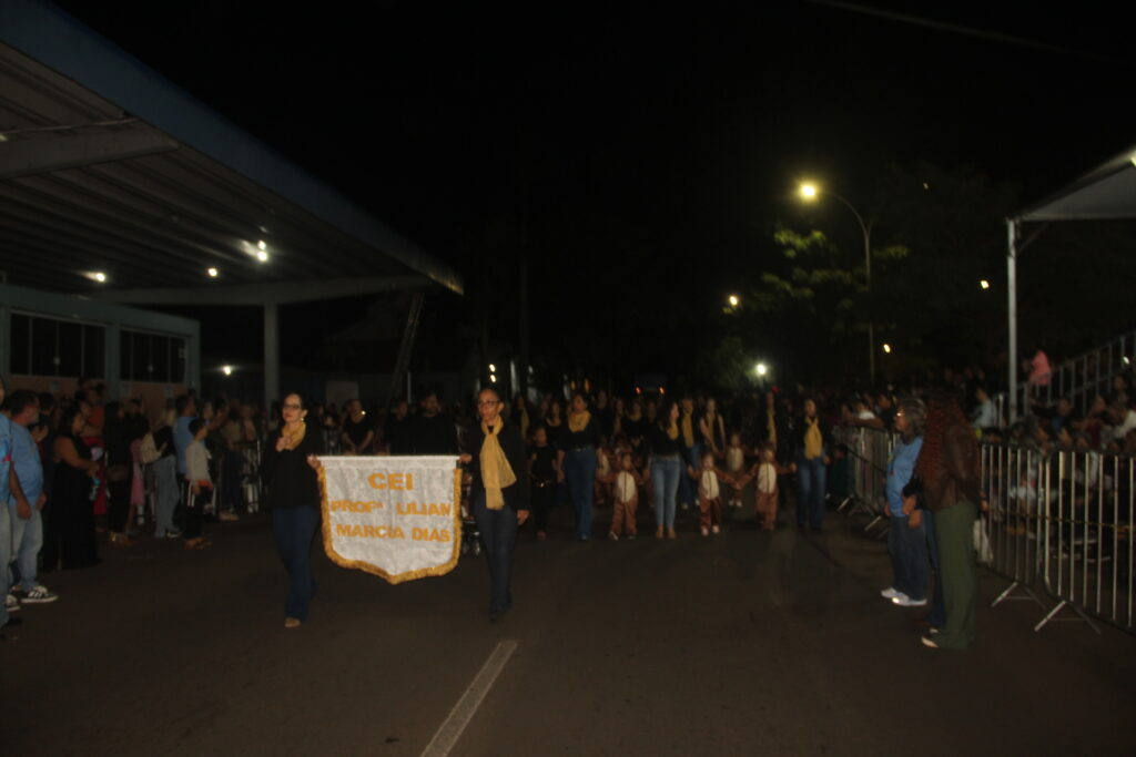 Sob aplausos e emoção, Três Lagoas celebra 111 anos com desfile cívico que reuniu milhares de pessoas no coração da cidade Sob aplausos e emoção, Três Lagoas celebra 111 anos com desfile cívico que reuniu milhares de pessoas no coração da cidade