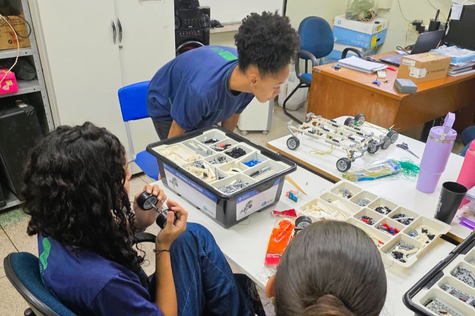 MS lidera ranking nacional de robótica com três escolas na final da RoverXpedição 2026 MS lidera ranking nacional de robótica com três escolas na final da RoverXpedição 2026