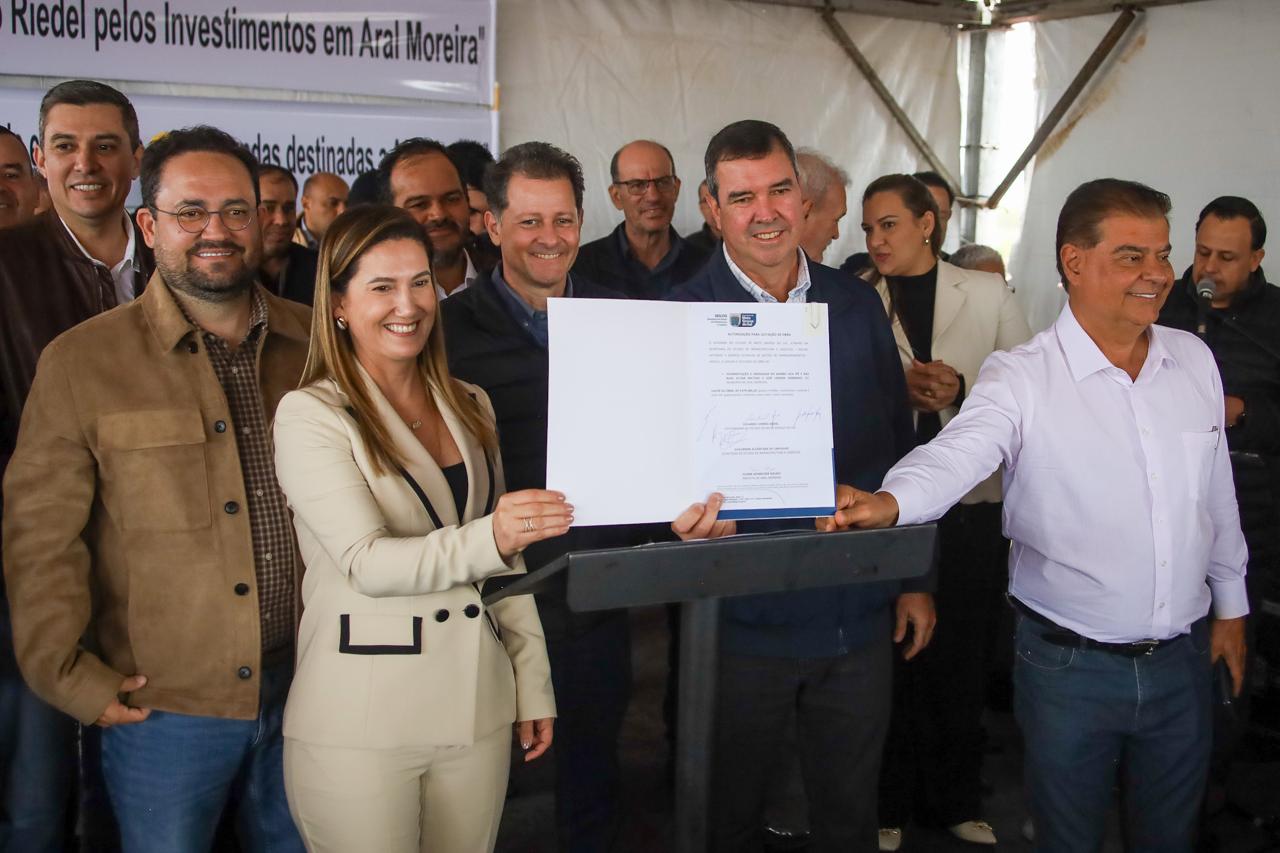 Governo promove obras de infraestrutura urbana para transformar realidade de Aral Moreira Governo promove obras de infraestrutura urbana para transformar realidade de Aral Moreira