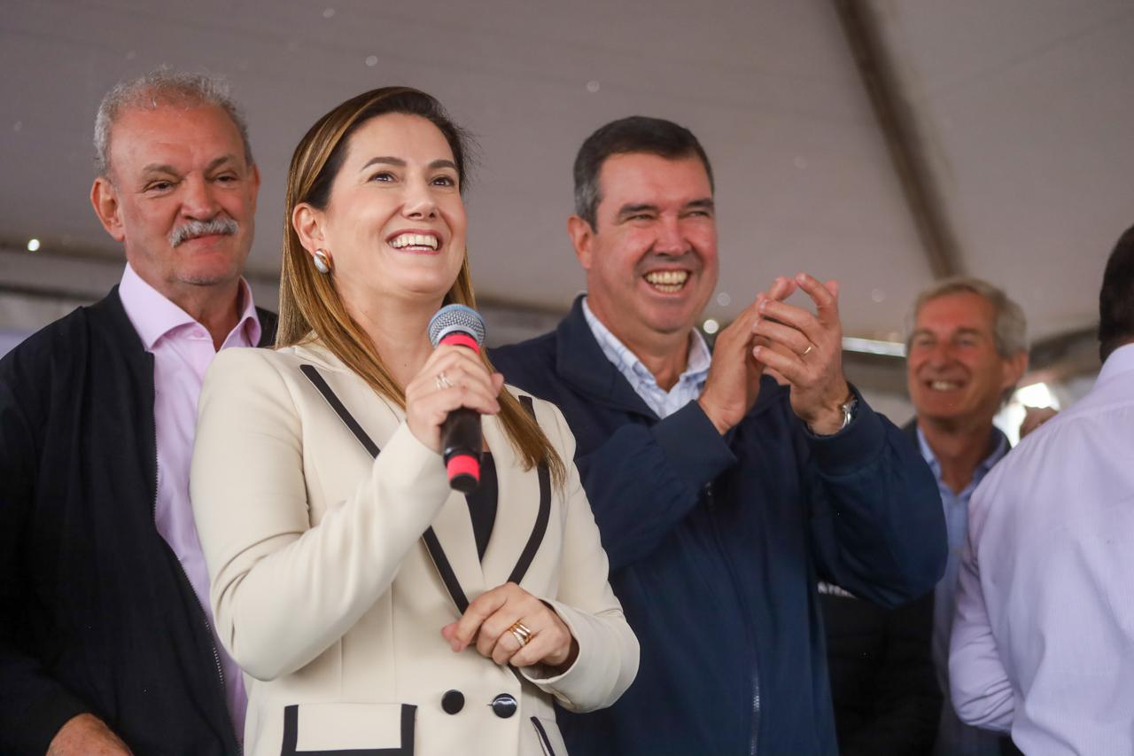 Governo promove obras de infraestrutura urbana para transformar realidade de Aral Moreira Governo promove obras de infraestrutura urbana para transformar realidade de Aral Moreira