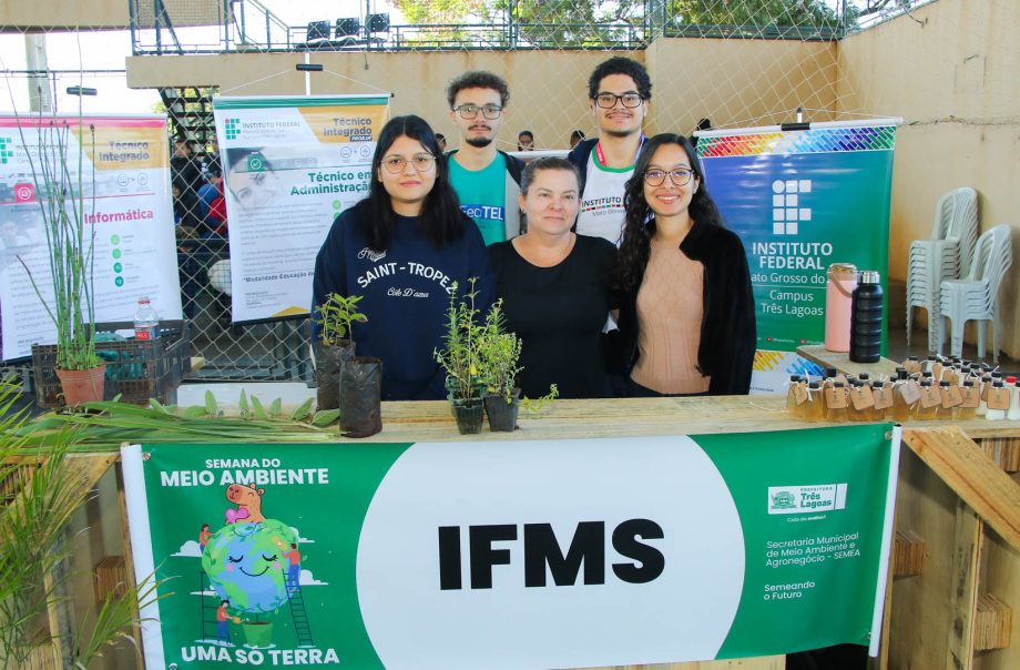 Feira “Uma Só Terra” reúne estudantes, parceiros e ações de conscientização durante a Semana Municipal do Meio Ambiente 2026 Feira “Uma Só Terra” reúne estudantes, parceiros e ações de conscientização durante a Semana Municipal do Meio Ambiente 2026