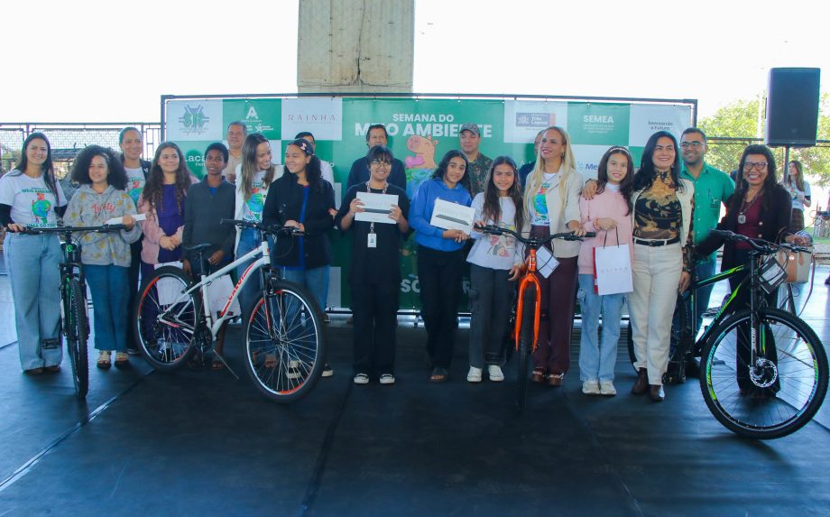 Feira “Uma Só Terra” reúne estudantes, parceiros e ações de conscientização durante a Semana Municipal do Meio Ambiente 2026 Feira “Uma Só Terra” reúne estudantes, parceiros e ações de conscientização durante a Semana Municipal do Meio Ambiente 2026