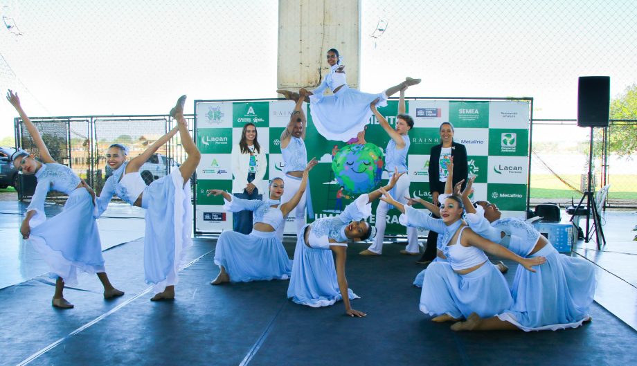 Feira “Uma Só Terra” reúne estudantes, parceiros e ações de conscientização durante a Semana Municipal do Meio Ambiente 2026 Feira “Uma Só Terra” reúne estudantes, parceiros e ações de conscientização durante a Semana Municipal do Meio Ambiente 2026