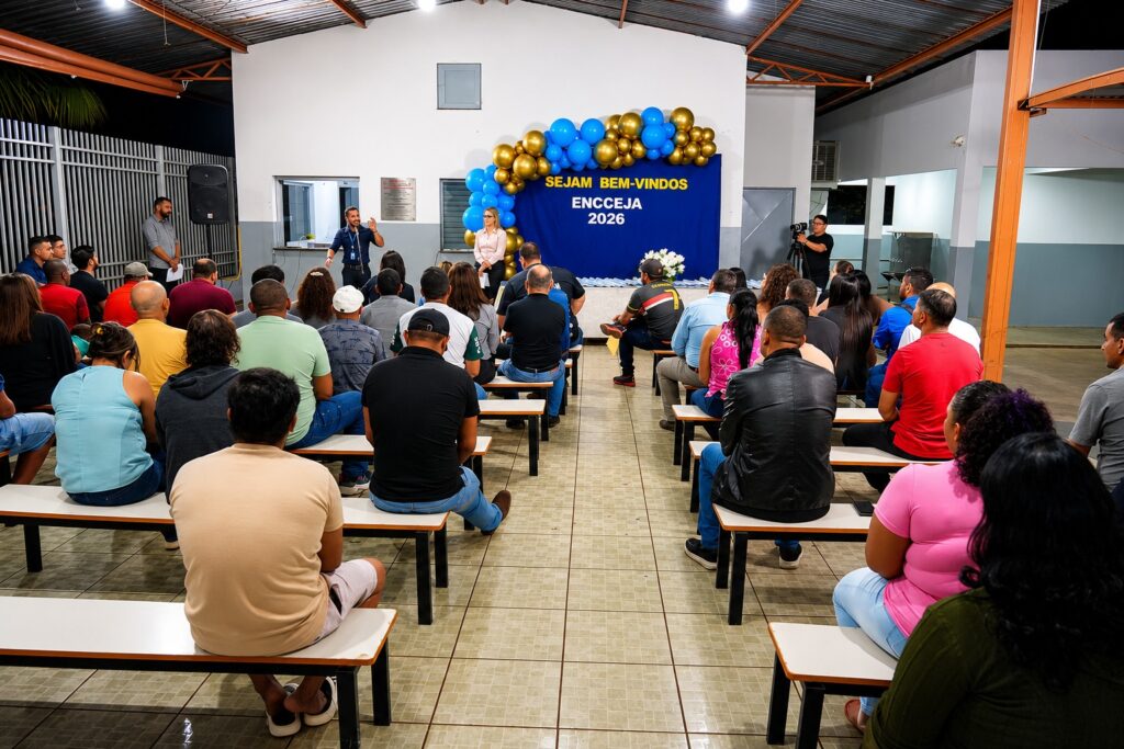 Aula inaugural marca início de nova turma preparatória para o Encceja em Inocência