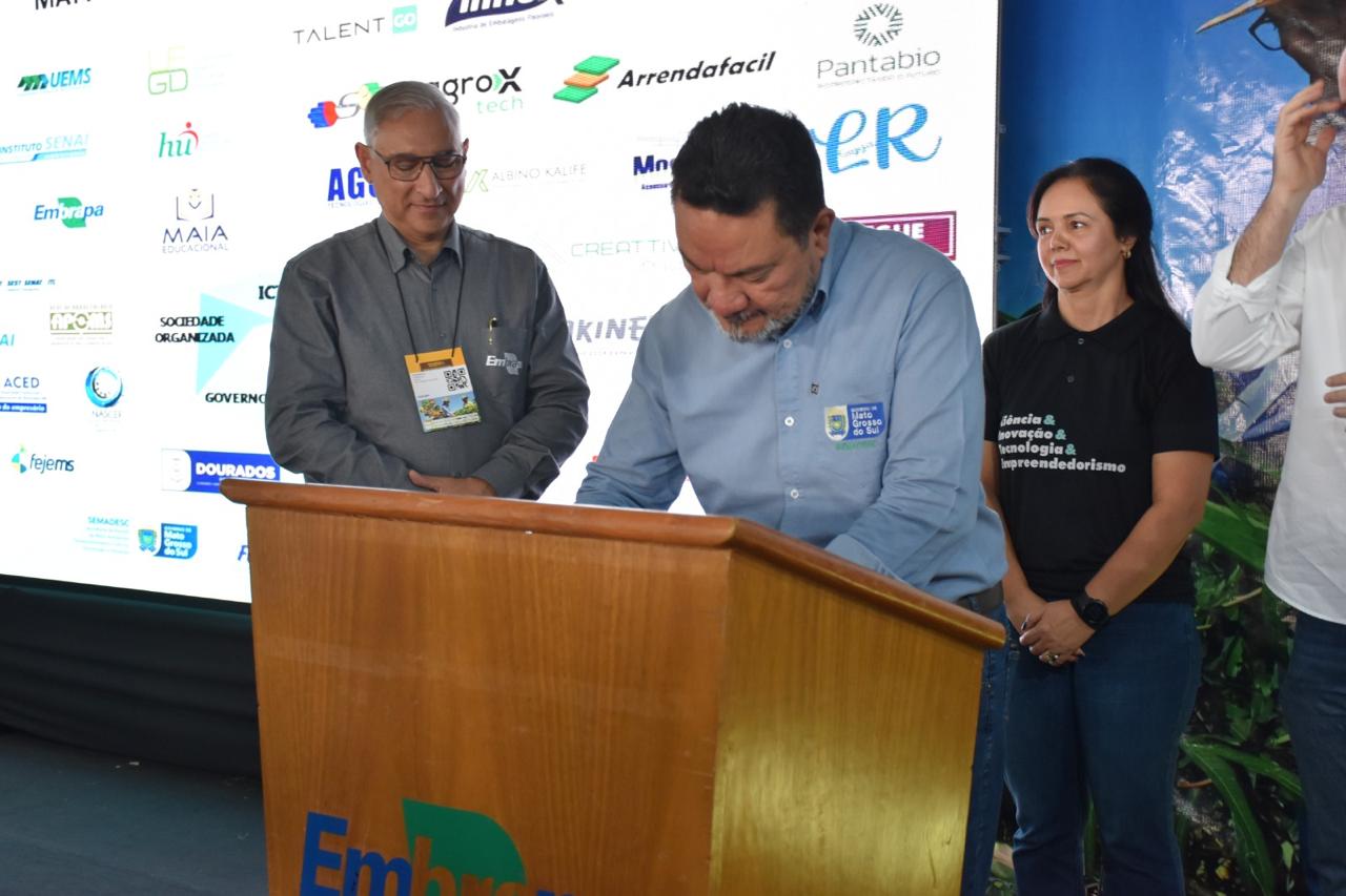 Governo de MS destaca força da agricultura familiar no desenvolvimento regional e na segurança alimentar Governo de MS destaca força da agricultura familiar no desenvolvimento regional e na segurança alimentar