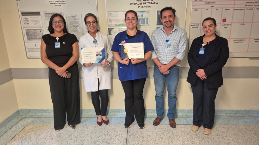UTIs do Hospital Regional da Costa Leste conquistam dois selos nacionais de excelência