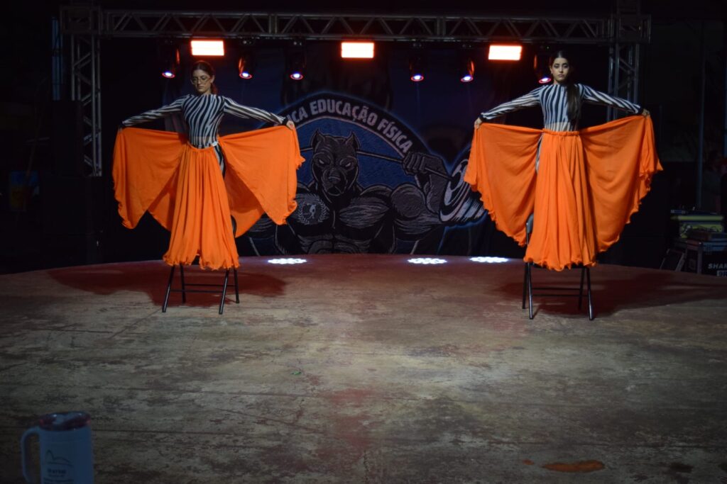 Pole Studio A faz história em festival e conquista maior nota da noite