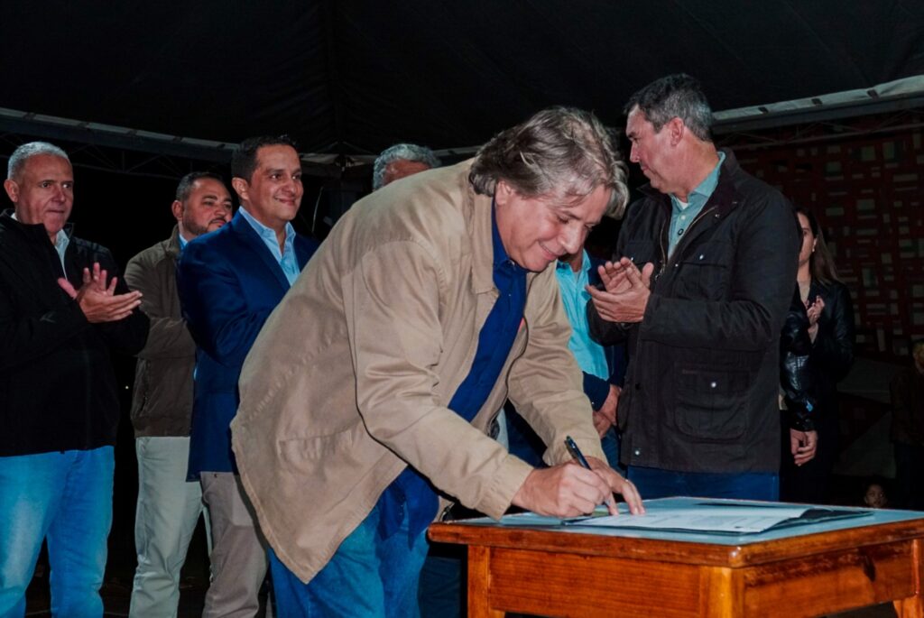 Pacote de cerca de R$ 20 milhões impulsiona novos investimentos em Bataguassu durante visita do governador Eduardo Riedel