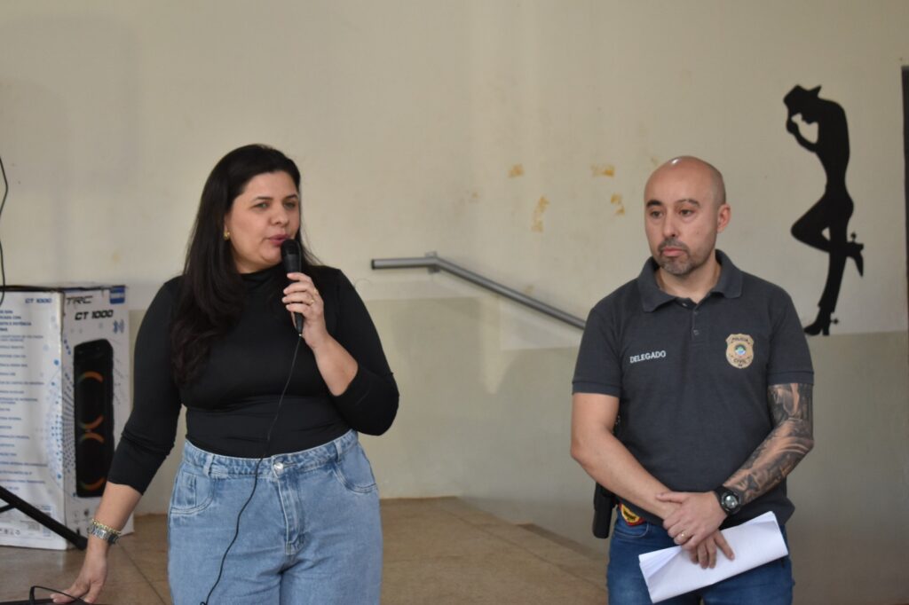 Polícia Civil, no ÂMBITO DA OPERAÇÃO VIRTUDE, participa de palestra sobre prevenção aos crimes contra a pessoa idosa em Selvíria