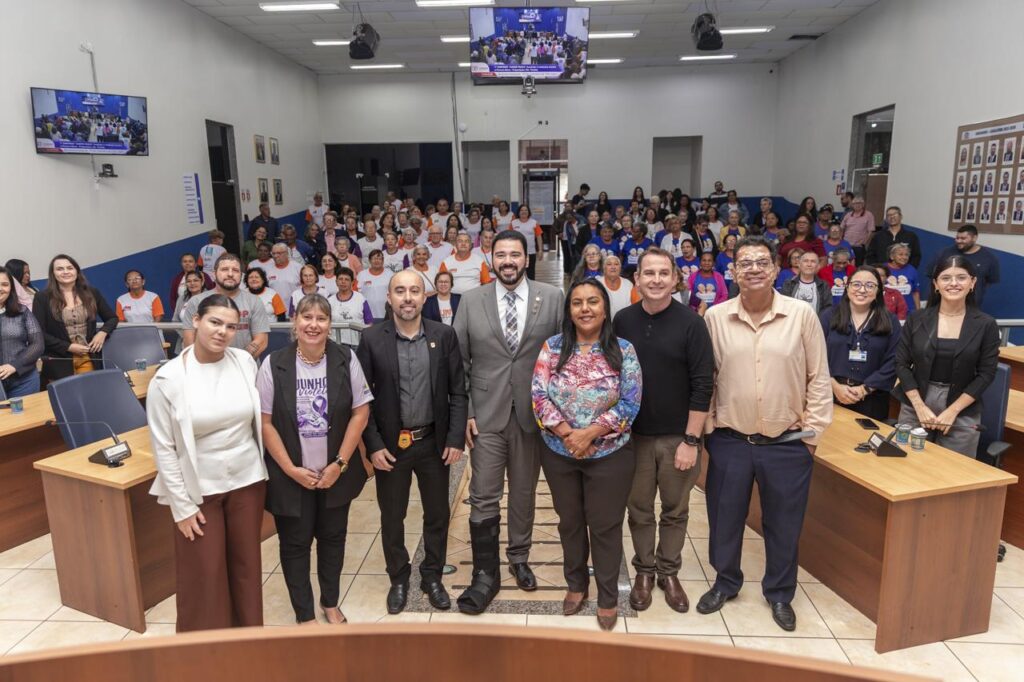 1º Simpósio Junho Prata reúne autoridades e fortalece luta contra a violência à pessoa idosa em Três Lagoas 1º Simpósio Junho Prata reúne autoridades e fortalece luta contra a violência à pessoa idosa em Três Lagoas