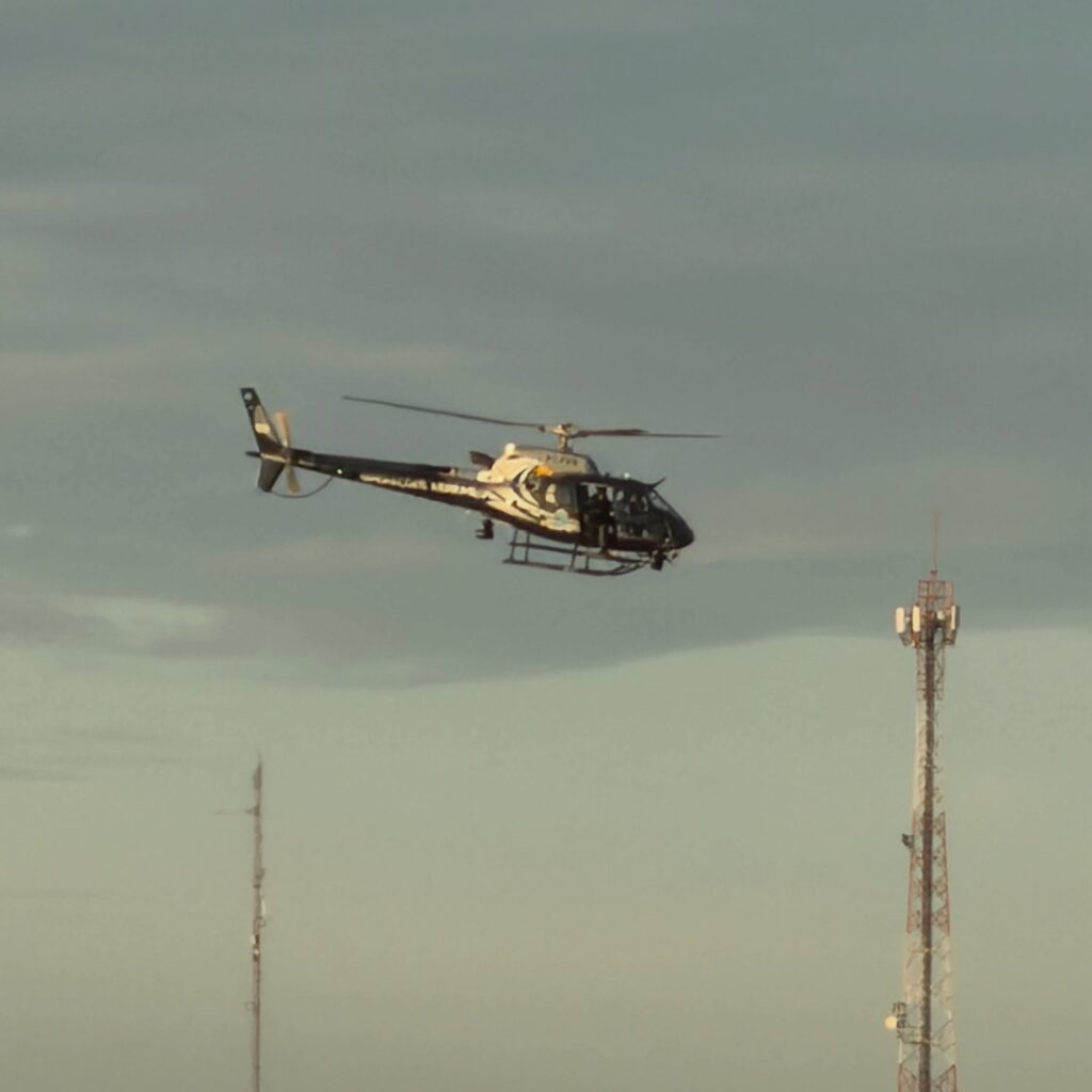 Cerco ao crime organizado: megaoperação mobiliza forças policiais e helicóptero sobrevoa Ribas do Rio Pardo