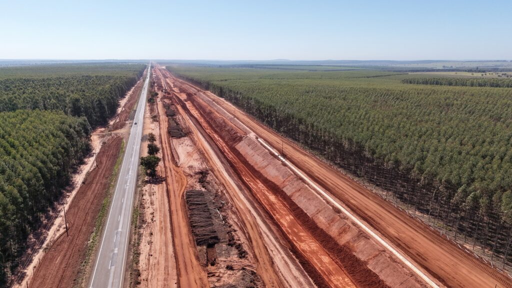 Projeto Sucuriú ultrapassa 60% das obras civis e inicia fase crítica de montagem industrial Projeto Sucuriú ultrapassa 60% das obras civis e inicia fase crítica de montagem industrial