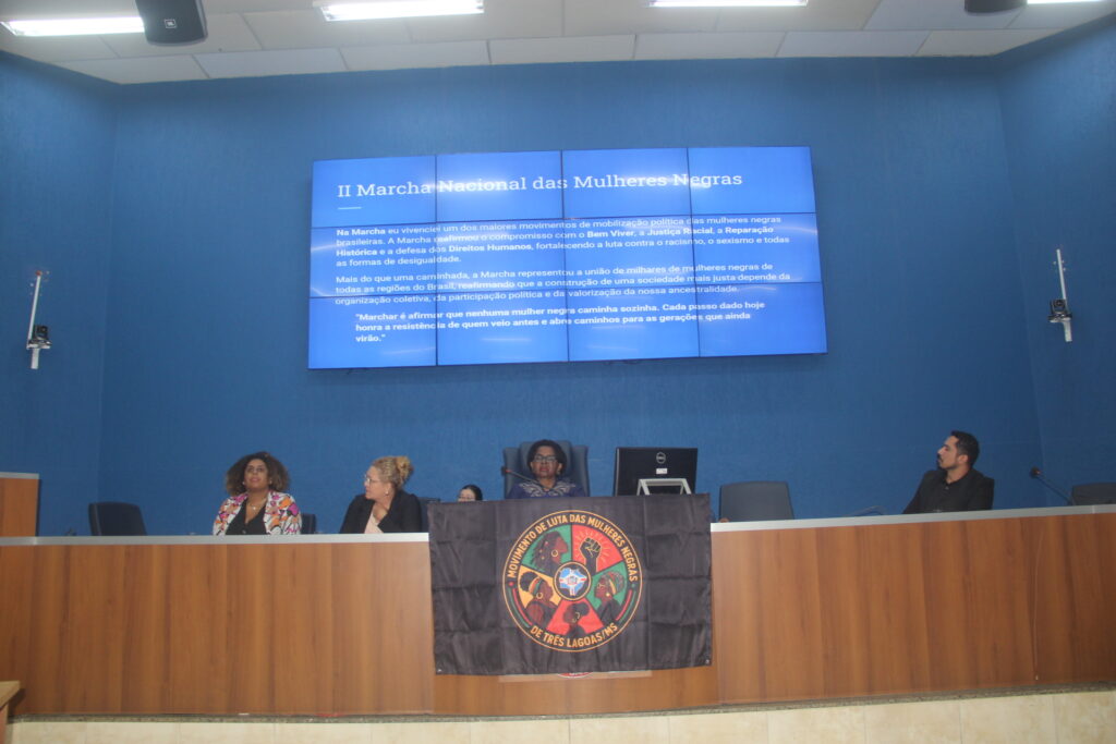 Proposto por Evalda Reis, seminário fortalece debate sobre igualdade racial e protagonismo das mulheres negras em Três Lagoas Proposto por Evalda Reis, seminário fortalece debate sobre igualdade racial e protagonismo das mulheres negras em Três Lagoas