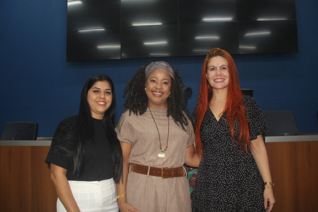 Proposto por Evalda Reis, seminário fortalece debate sobre igualdade racial e protagonismo das mulheres negras em Três Lagoas Proposto por Evalda Reis, seminário fortalece debate sobre igualdade racial e protagonismo das mulheres negras em Três Lagoas