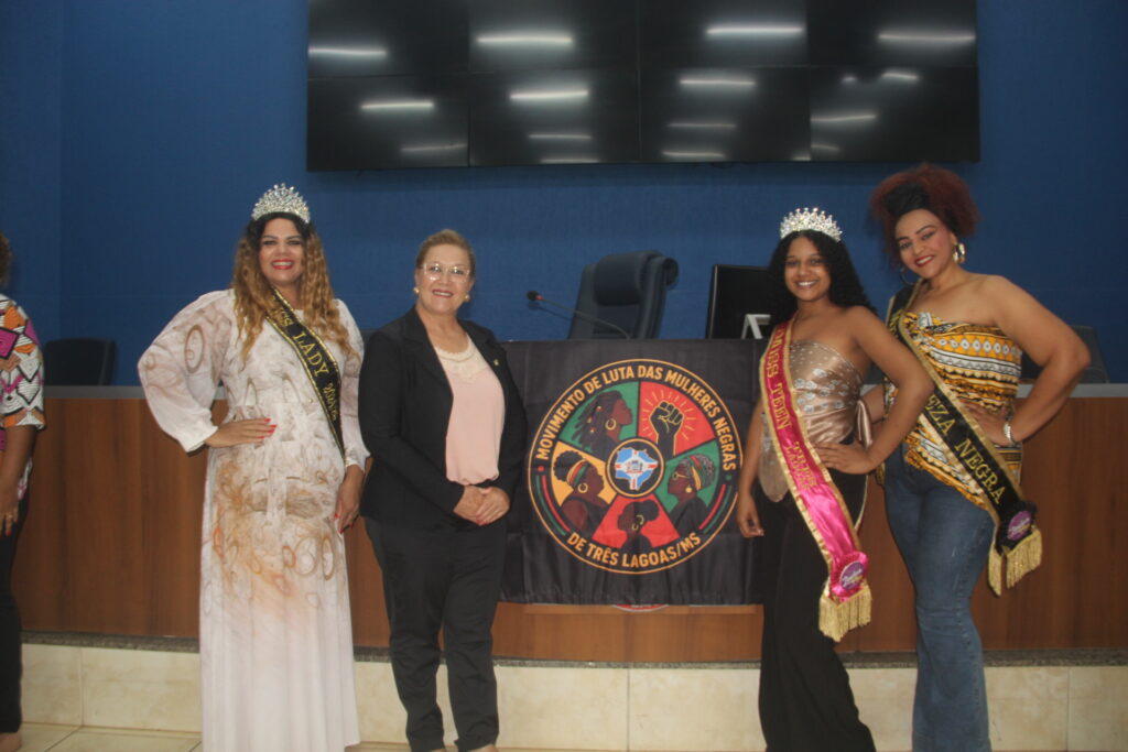 Proposto por Evalda Reis, seminário fortalece debate sobre igualdade racial e protagonismo das mulheres negras em Três Lagoas Proposto por Evalda Reis, seminário fortalece debate sobre igualdade racial e protagonismo das mulheres negras em Três Lagoas