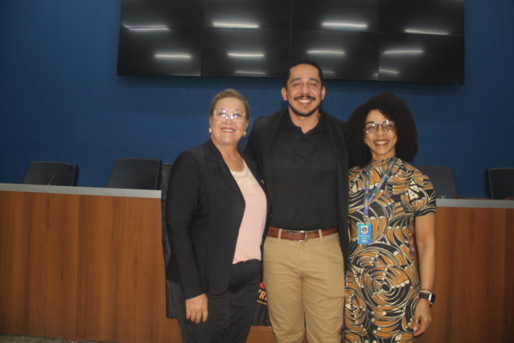 Proposto por Evalda Reis, seminário fortalece debate sobre igualdade racial e protagonismo das mulheres negras em Três Lagoas Proposto por Evalda Reis, seminário fortalece debate sobre igualdade racial e protagonismo das mulheres negras em Três Lagoas