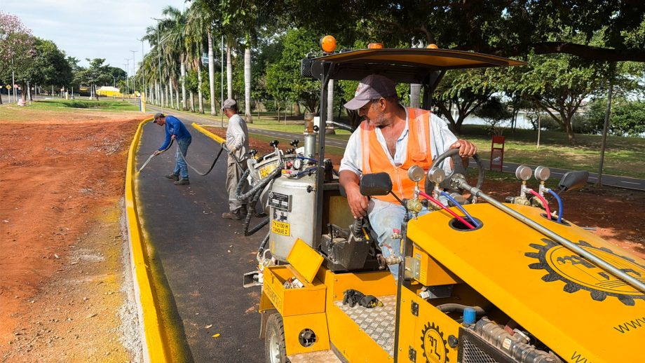 Prefeitura conclui pavimentação de estacionamento da Lagoa Maior e entrega novas estruturas de acessibilidade Prefeitura conclui pavimentação de estacionamento da Lagoa Maior e entrega novas estruturas de acessibilidade