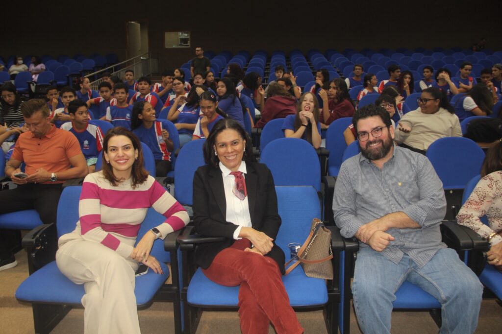 Tecnologia e inovação transformam aprendizado de estudantes com entrega de certificados da Carreta Digital em Três Lagoas Tecnologia e inovação transformam aprendizado de estudantes com entrega de certificados da Carreta Digital em Três Lagoas