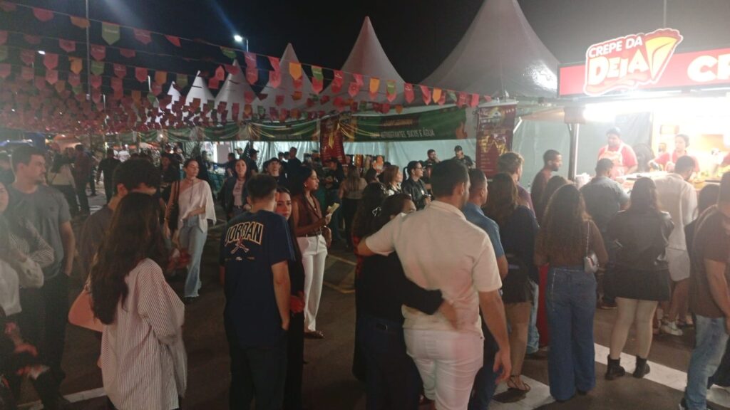 Festival Gastronômico Caipira lota Shopping Três Lagoas e transforma cidade em palco da maior festa julina de Mato Grosso do Sul Festival Gastronômico Caipira lota Shopping Três Lagoas e transforma cidade em palco da maior festa julina de Mato Grosso do Sul