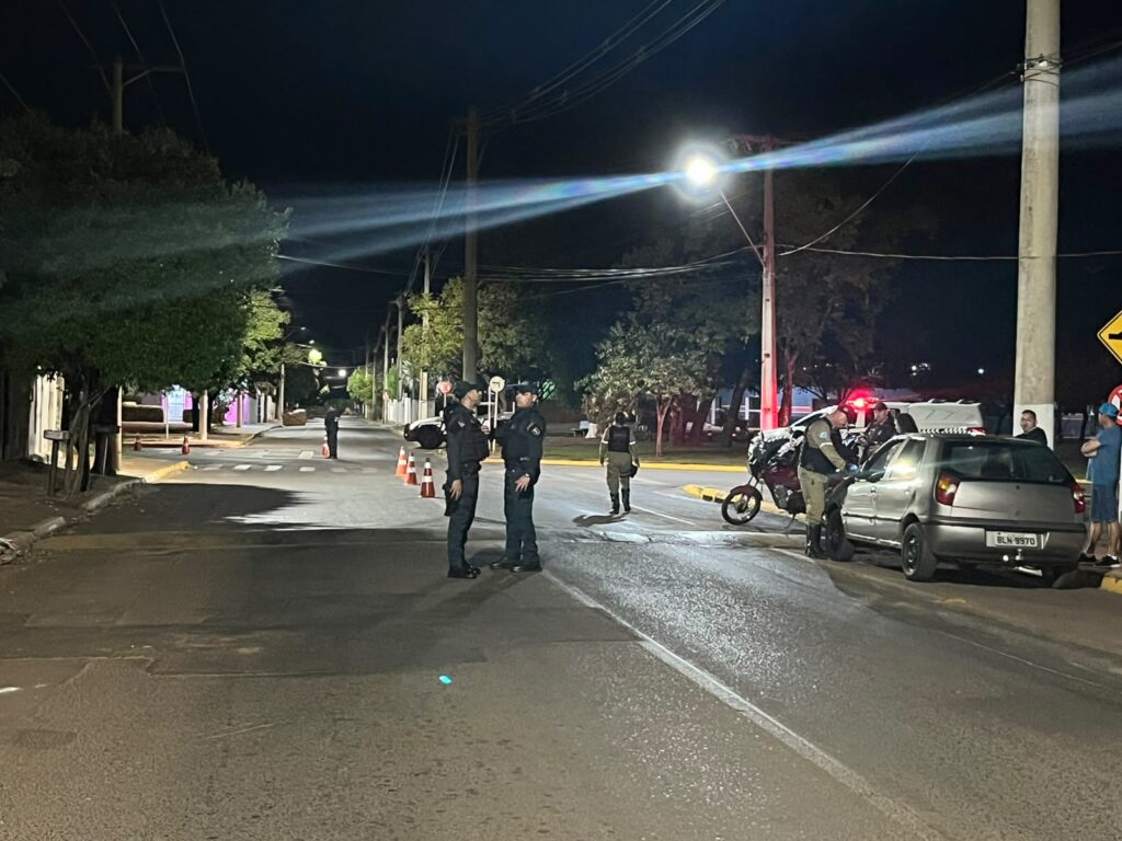 PM desencadeia operação e aperta o cerco contra motoristas irregulares em Três Lagoas PM desencadeia operação e aperta o cerco contra motoristas irregulares em Três Lagoas