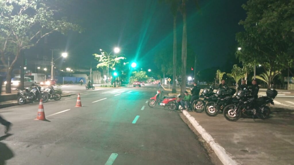 PM intensifica blitz contra motoristas embriagados e reforça cerco nas ruas de Três Lagoas PM intensifica blitz contra motoristas embriagados e reforça cerco nas ruas de Três Lagoas
