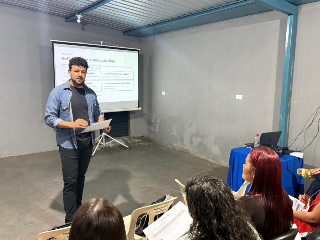 Desenvolvimento pessoal abre caminhos para o empreendedorismo e o mercado de trabalho em Água Clara Desenvolvimento pessoal abre caminhos para o empreendedorismo e o mercado de trabalho em Água Clara