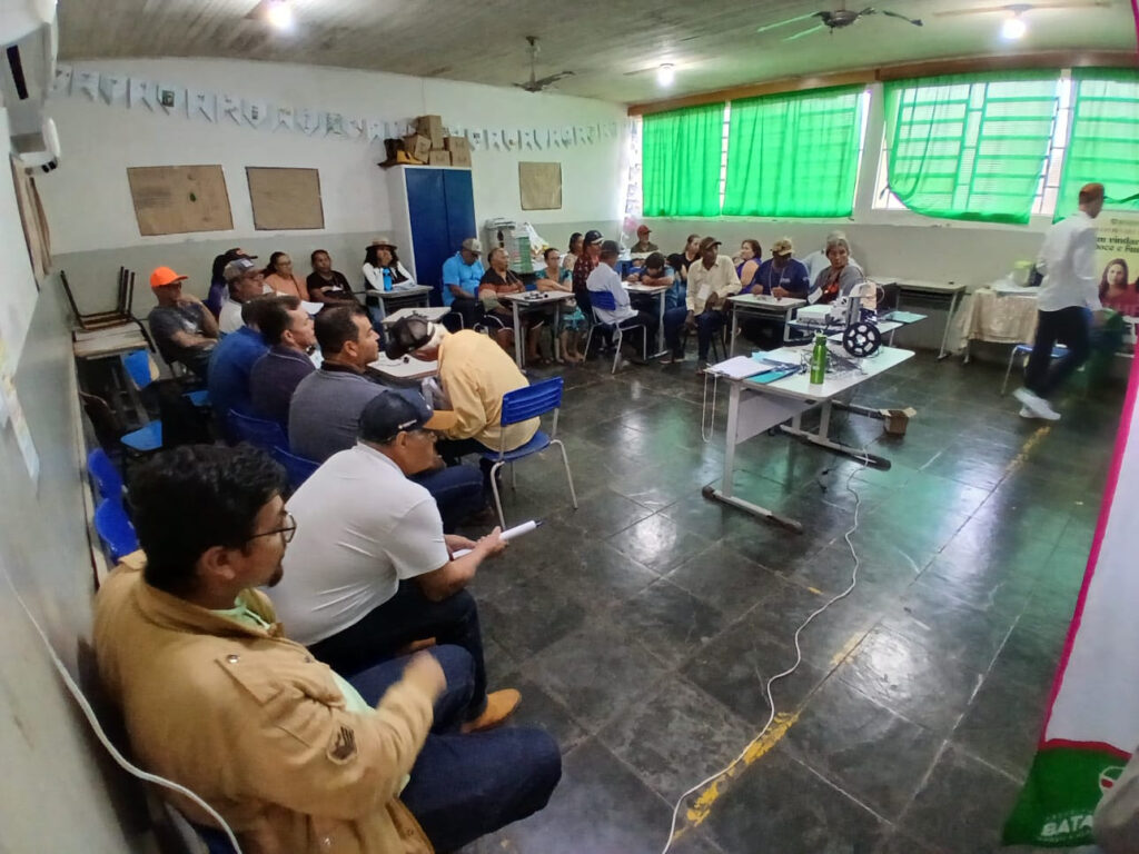 Dia de Campo fortalece agricultura de Bataguassu com soluções para produzir mais e reduzir custos Dia de Campo fortalece agricultura de Bataguassu com soluções para produzir mais e reduzir custos