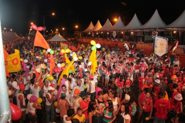 CarnaRibas 2011 abre programação de aniversário de Ribas